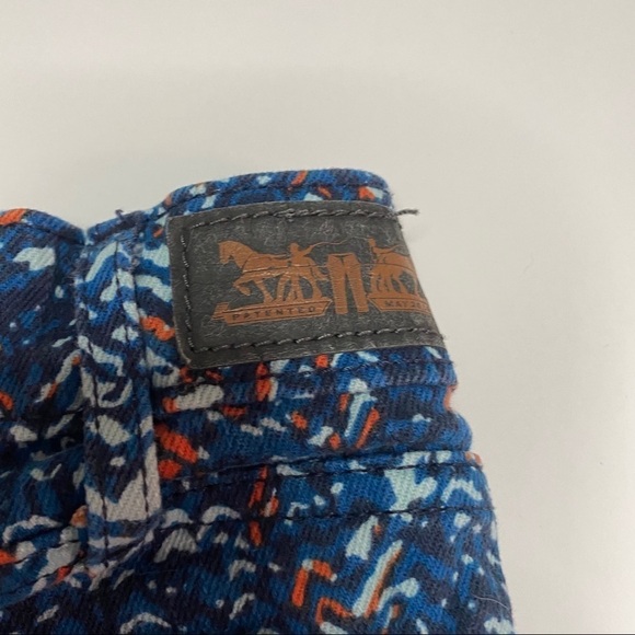 Levis Raw Edge Orange/Blue Abstract Chevron Cut Off Jean Shorts - Picture 7 of 11